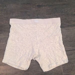 SKIMS BOYFRIEND BOXER | LIGHT HEATHER GREY